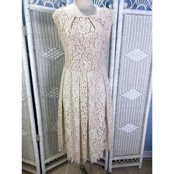 Vintage Trussardi Collection Cream Lace Dress Italian Designer Fit & Flare US 6 Vintage Trussardi Collection Cream Lace Dress Italian Designer Fit & Flare US 6